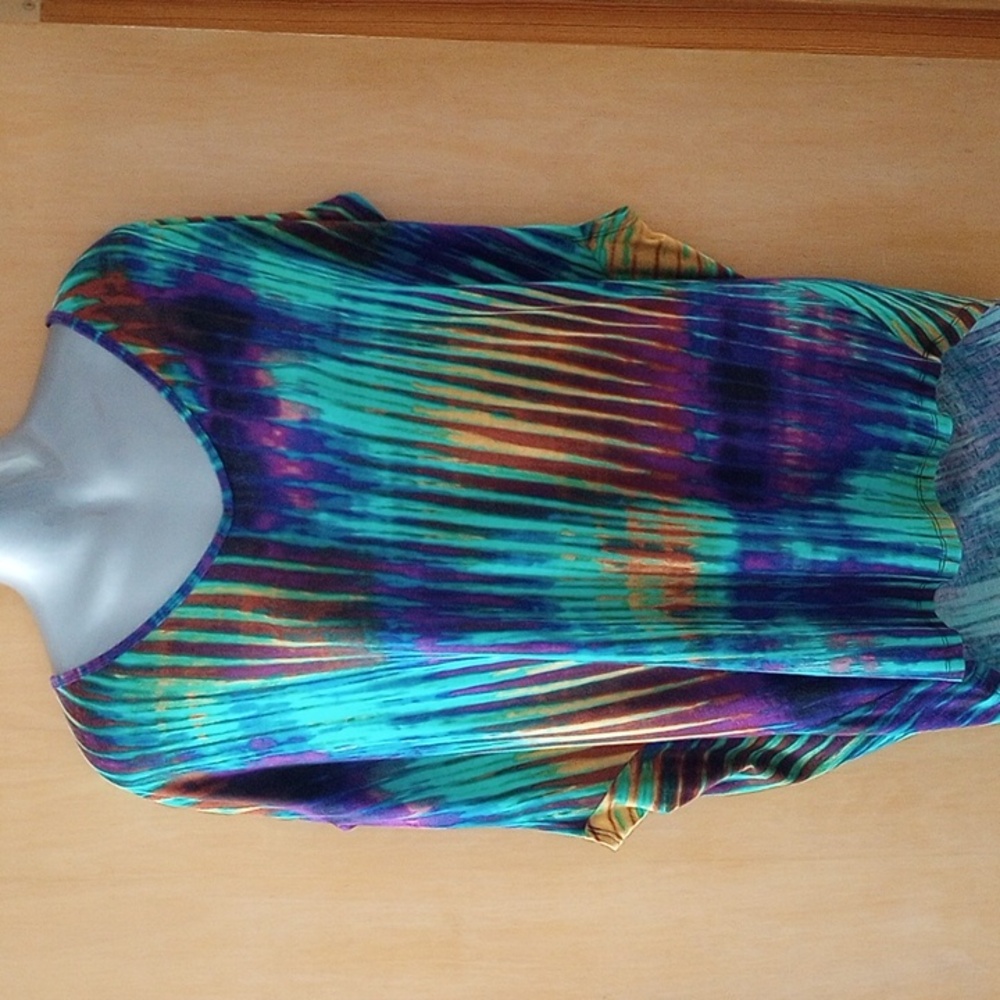 Stretch Rayon Tunic Top Multi-Color Women's Medium